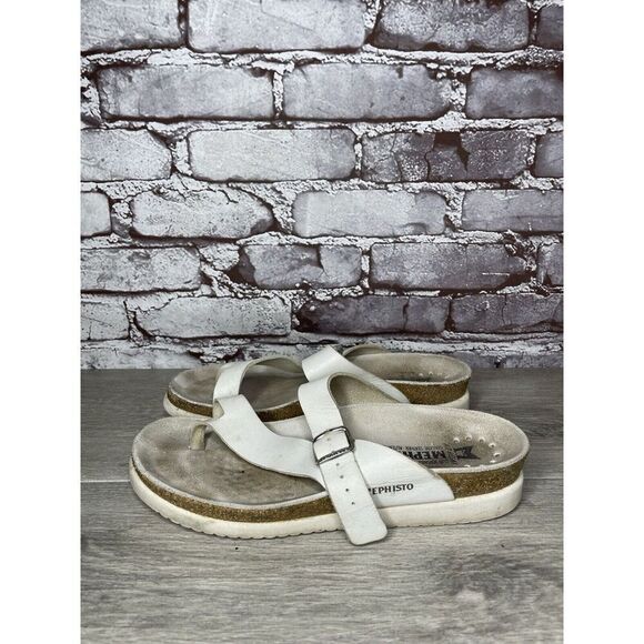 Mephisto Helen White Leather Casual Toe Post Strap Sandals Women Sz 39EU/8.5M US - Picture 1 of 16